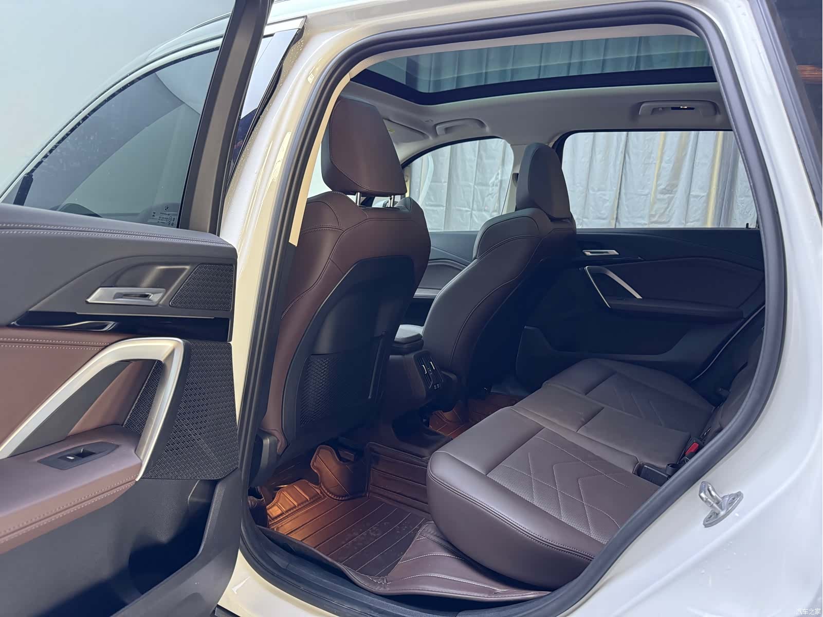 BMW X1, 2023 9