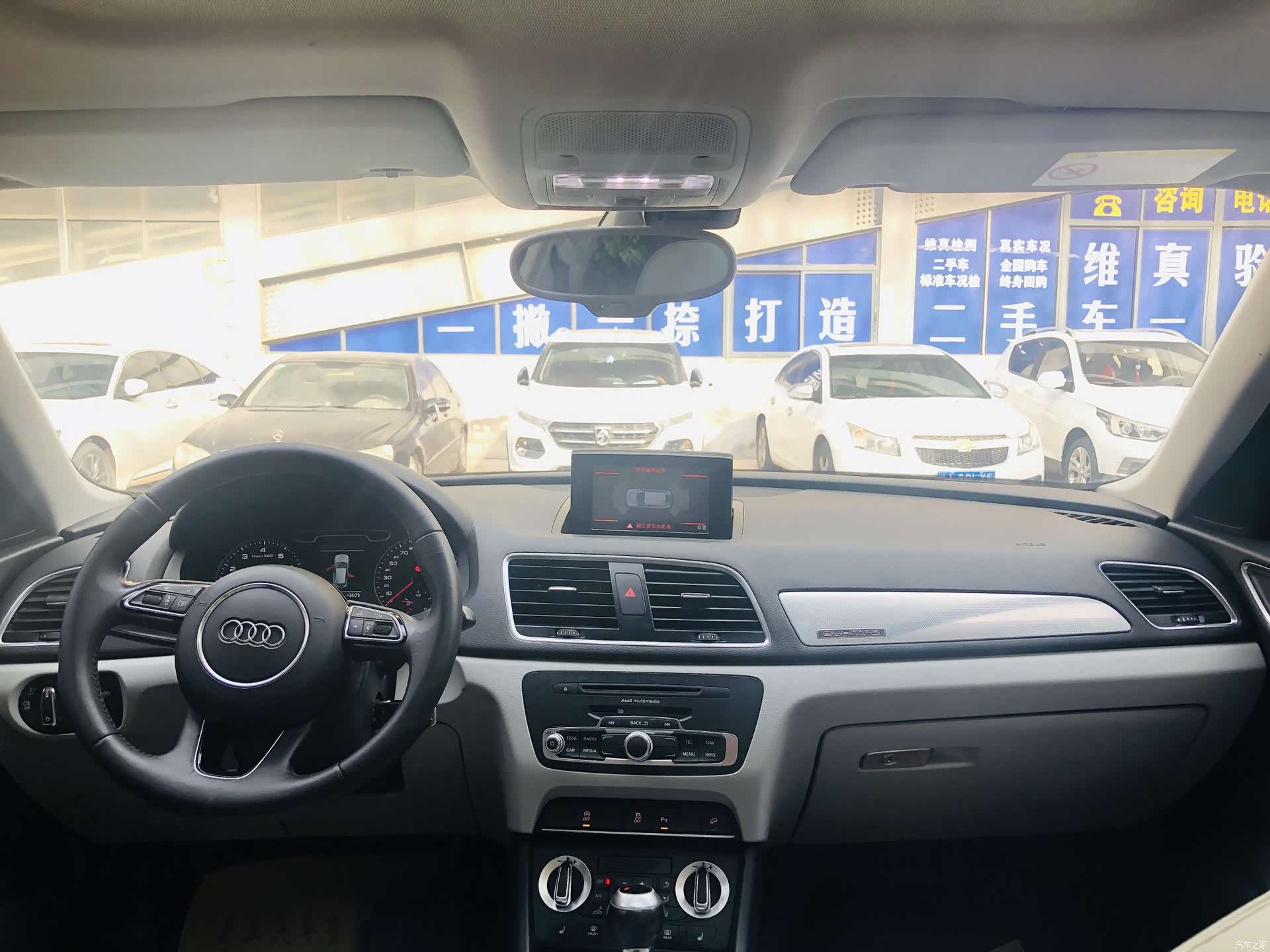 Audi Q3, 2015 9