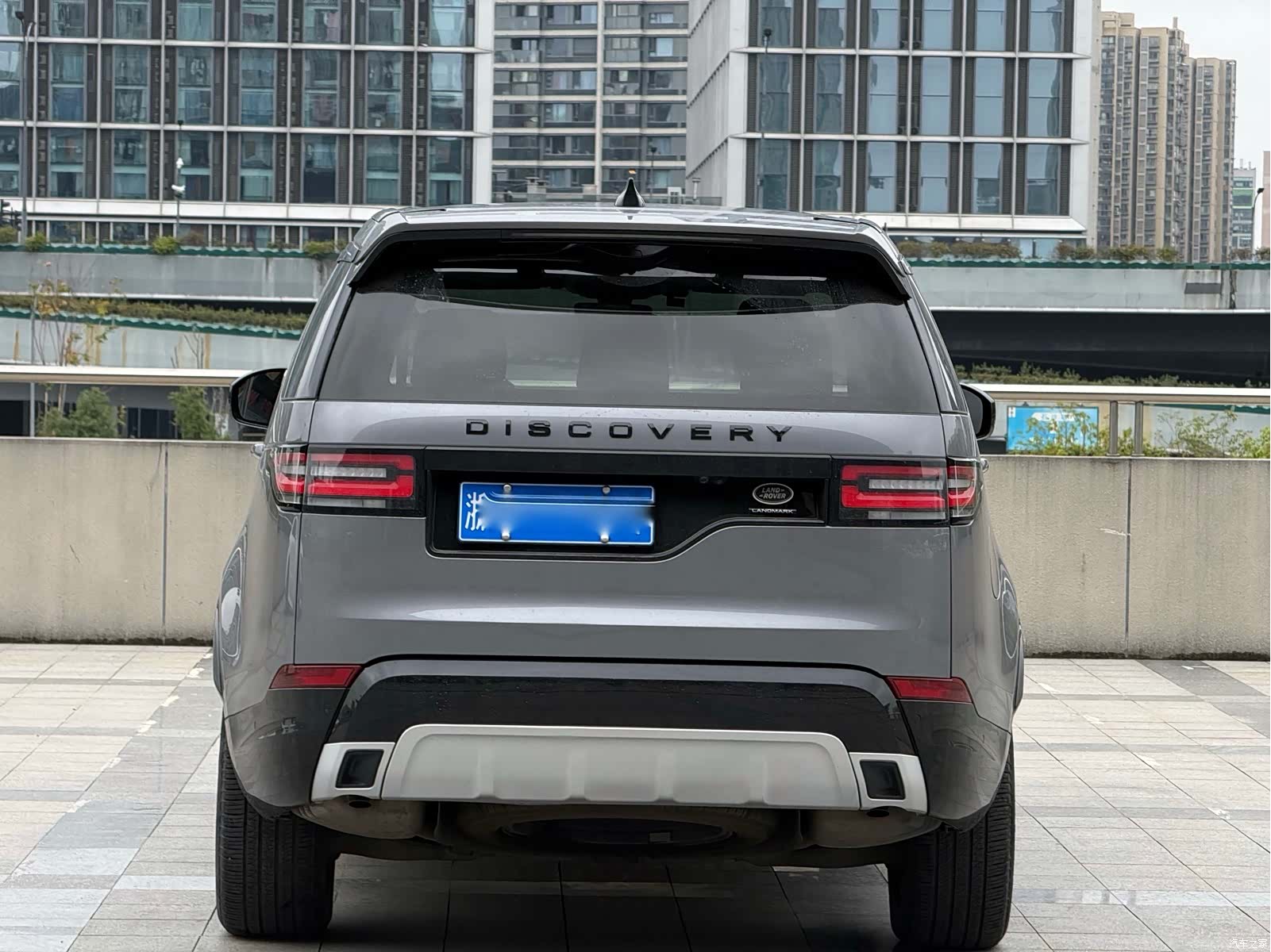 Land Rover Discovery, 2021 10