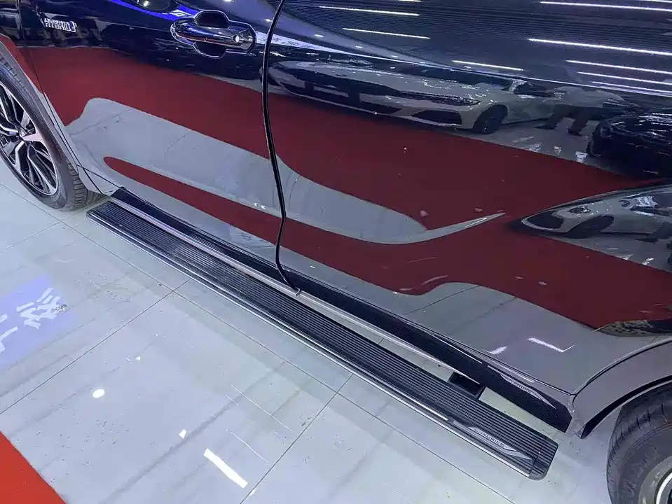 Toyota Crown Lufang