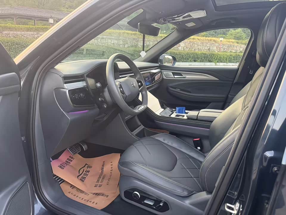 ARCFOX Polar Fox Alpha T