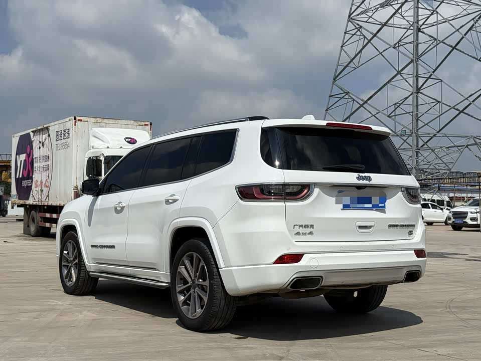 Jeep Grand Commander