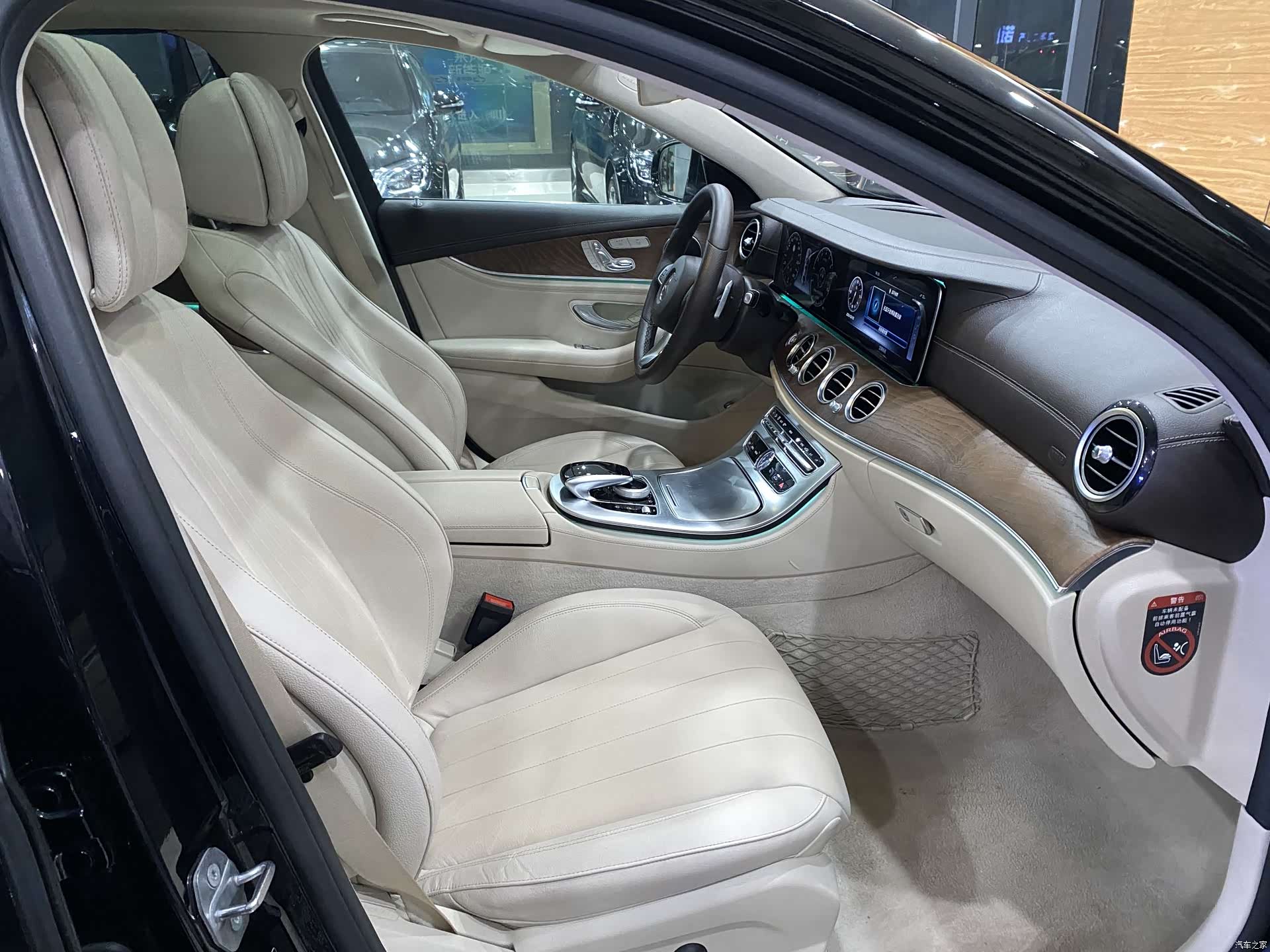 Mercedes-Benz E-Class, 2018 8