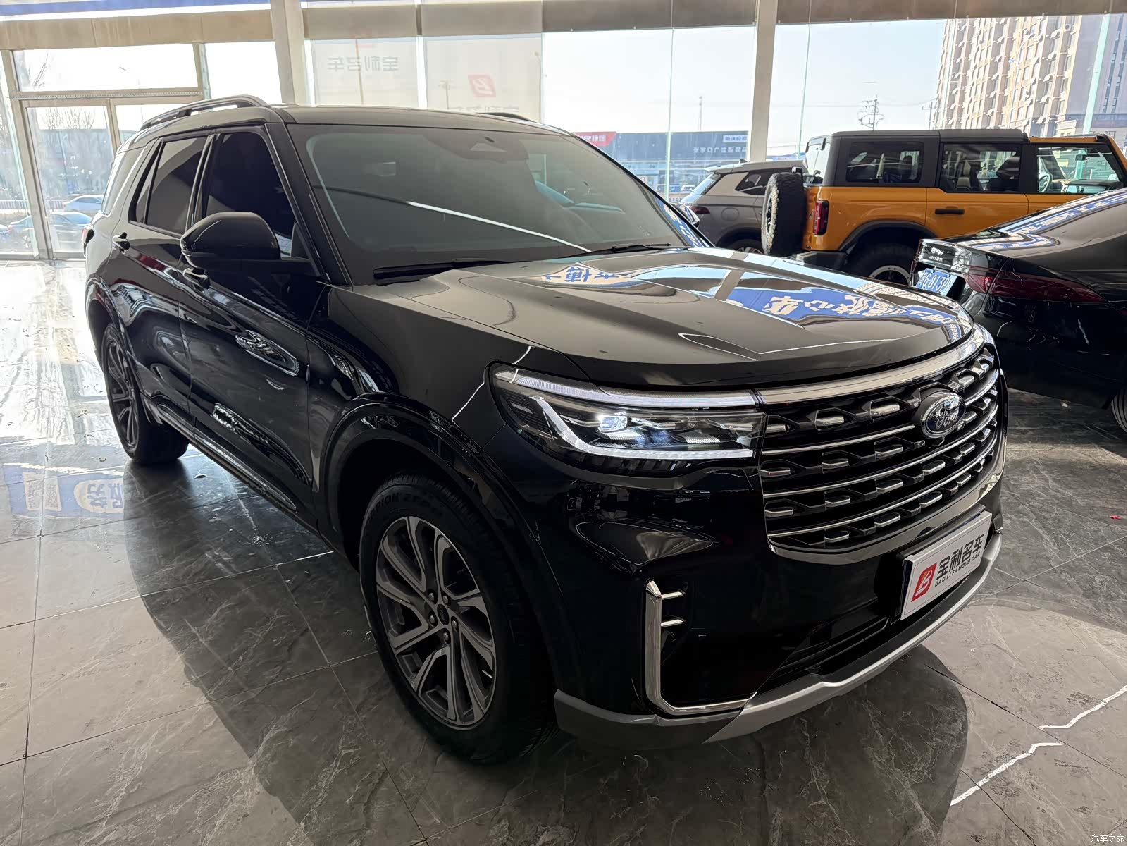 Ford Explorer, 2025 10
