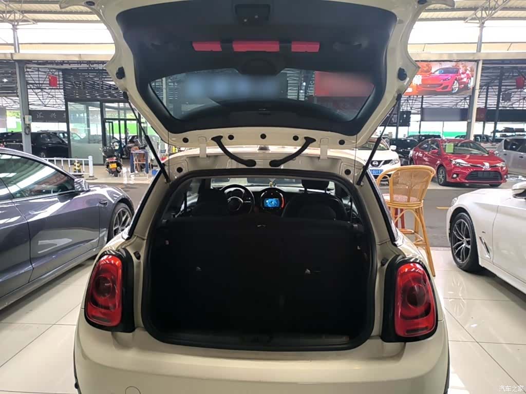 Mini ONE, 2020 15