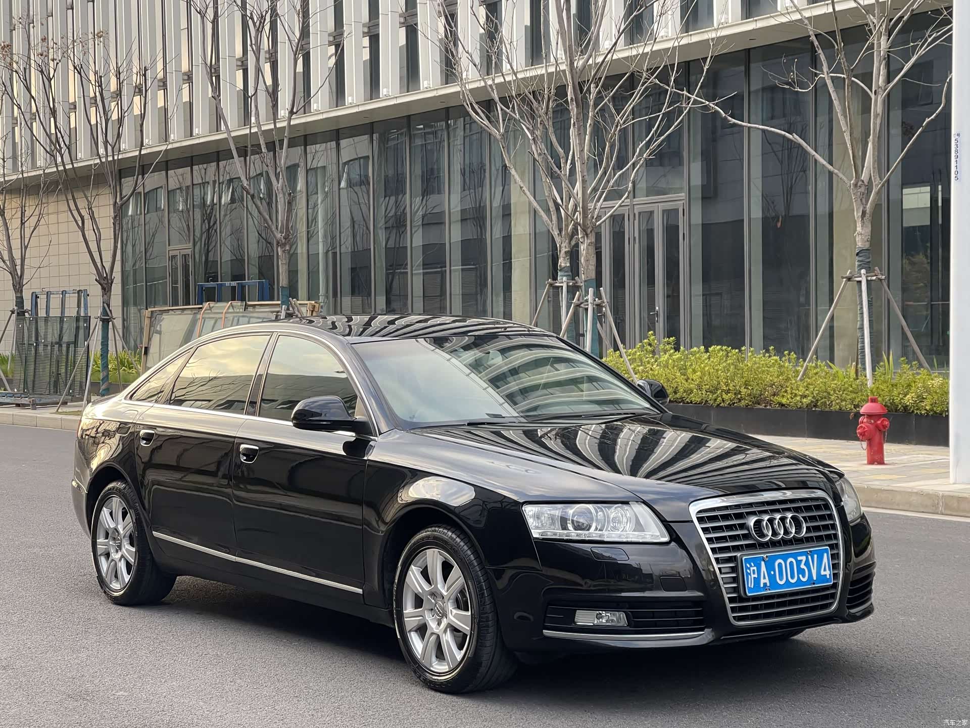 Audi A6L, 2010 3