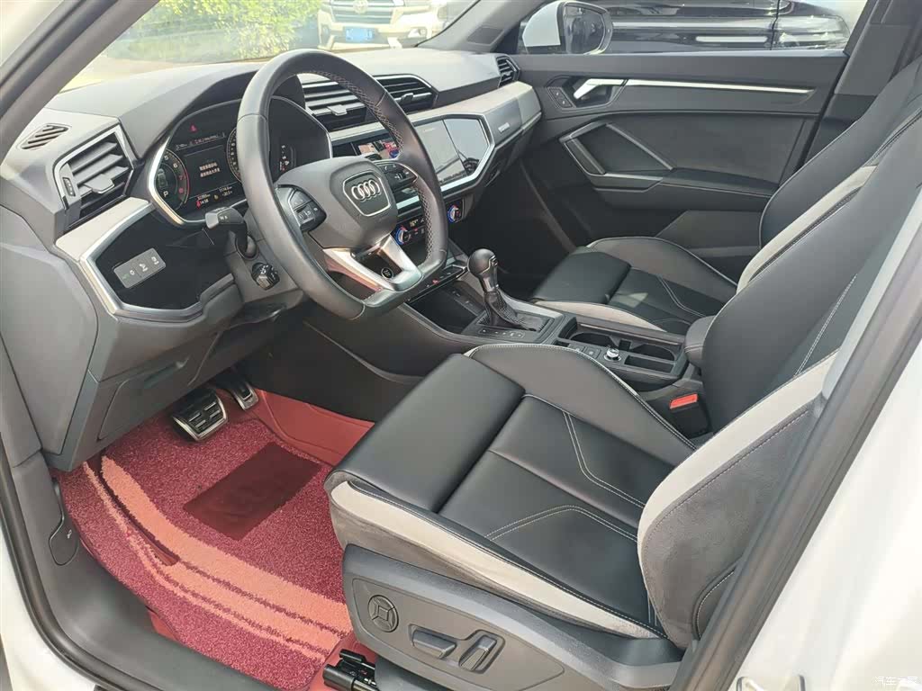 Audi Q3, 2024 9