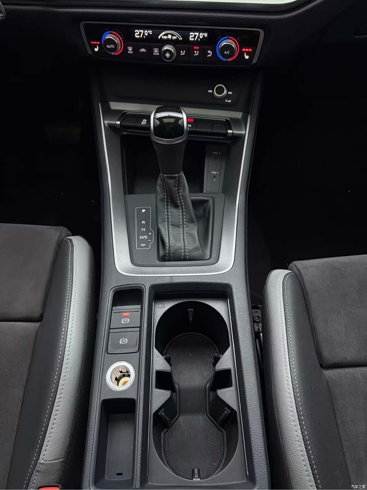 Audi Q3, 2022 13