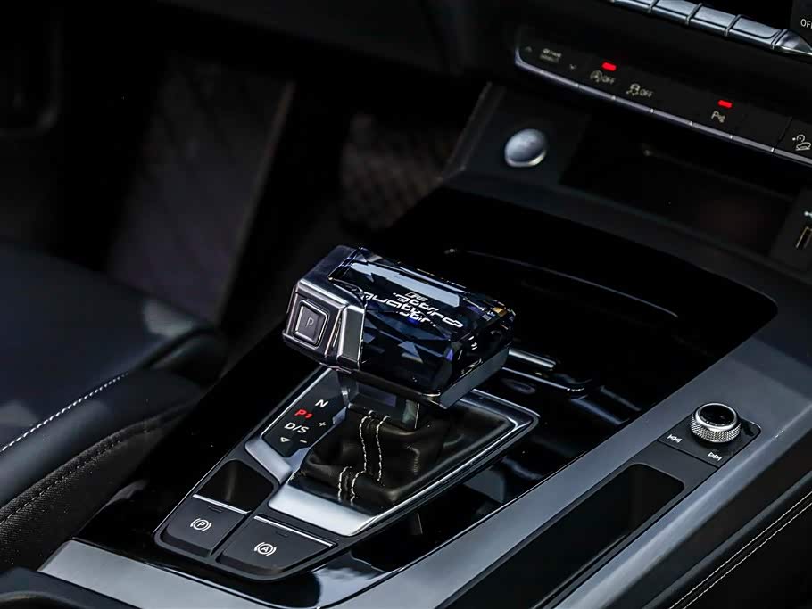 Audi Q5L Audi Q5L