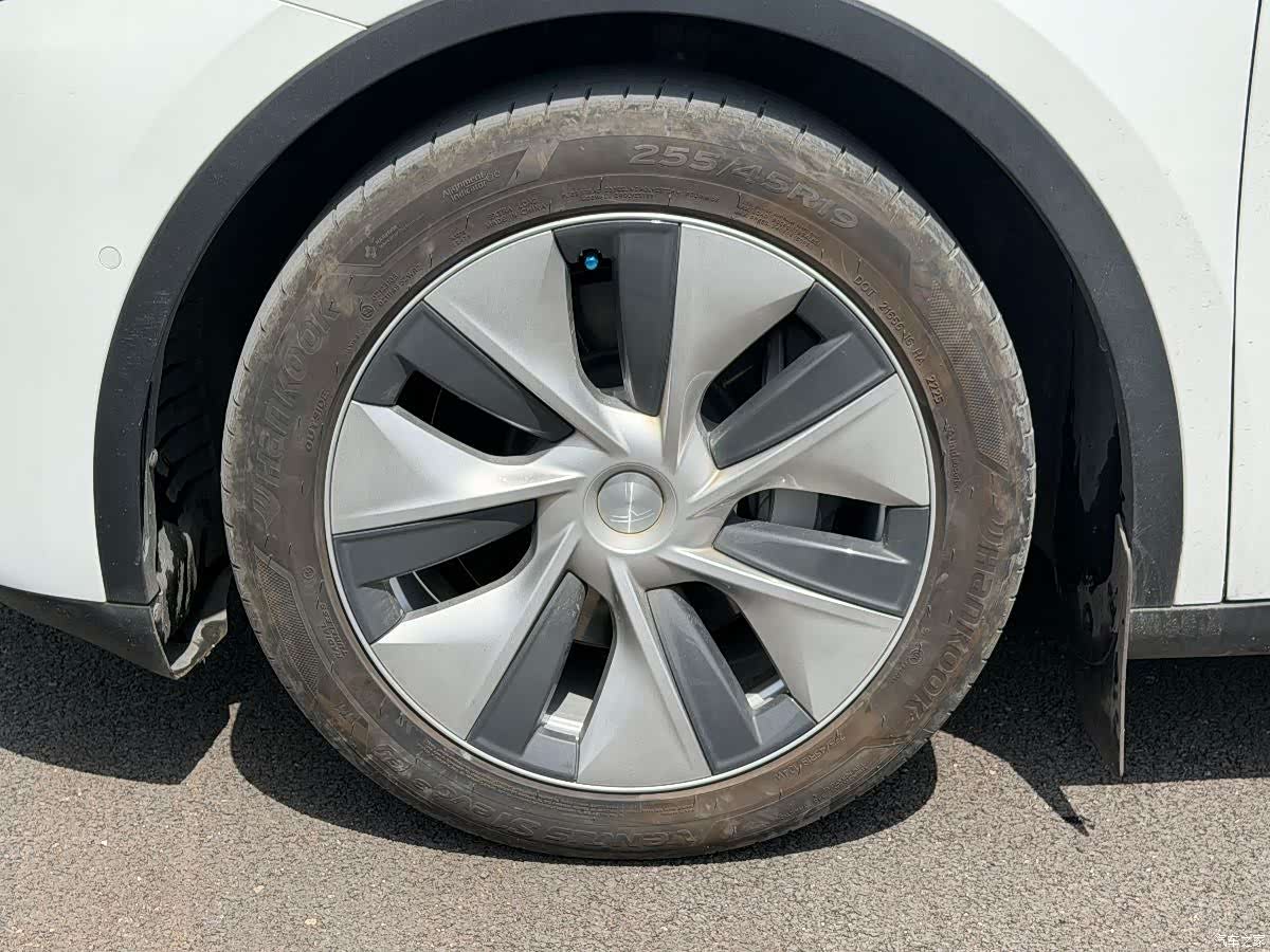 Tesla Model Y, 2022 8