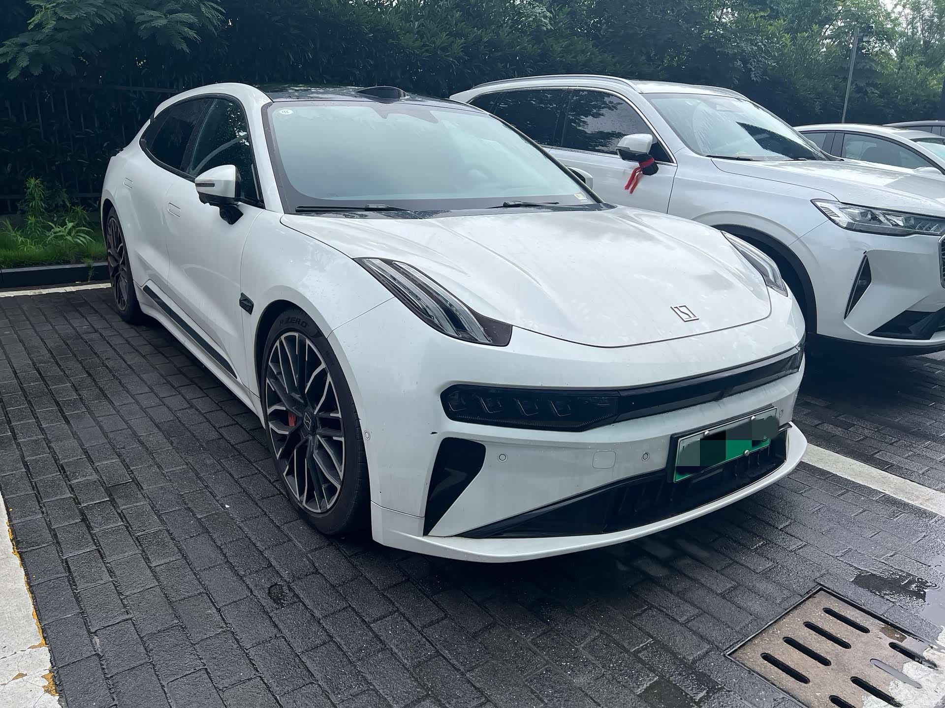 Zeekr 001, 2025 2