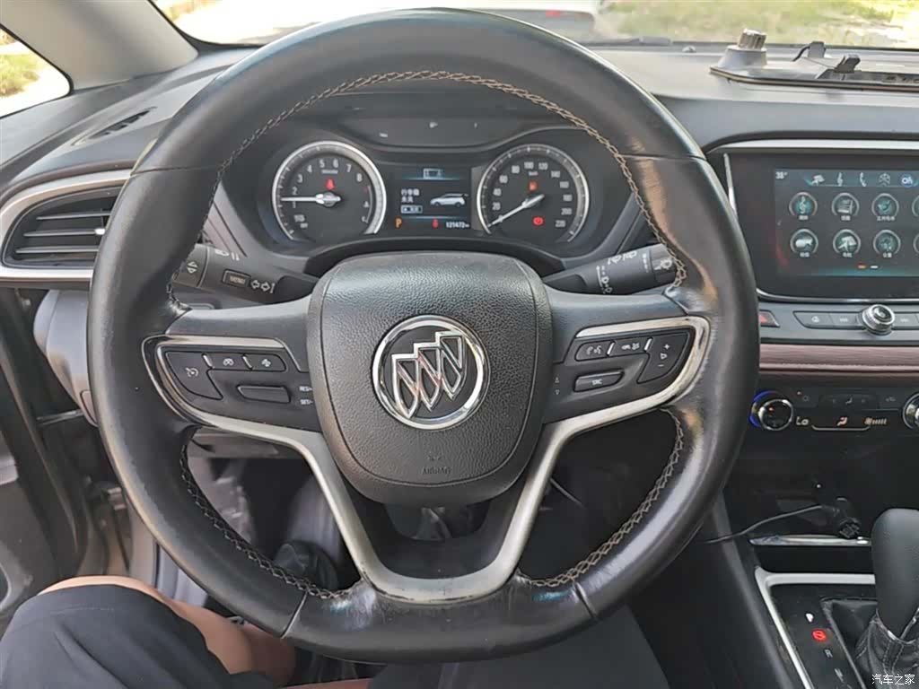 Buick GL6, 2019 11