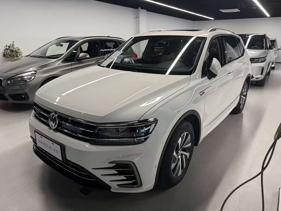 Volkswagen Tiguan L