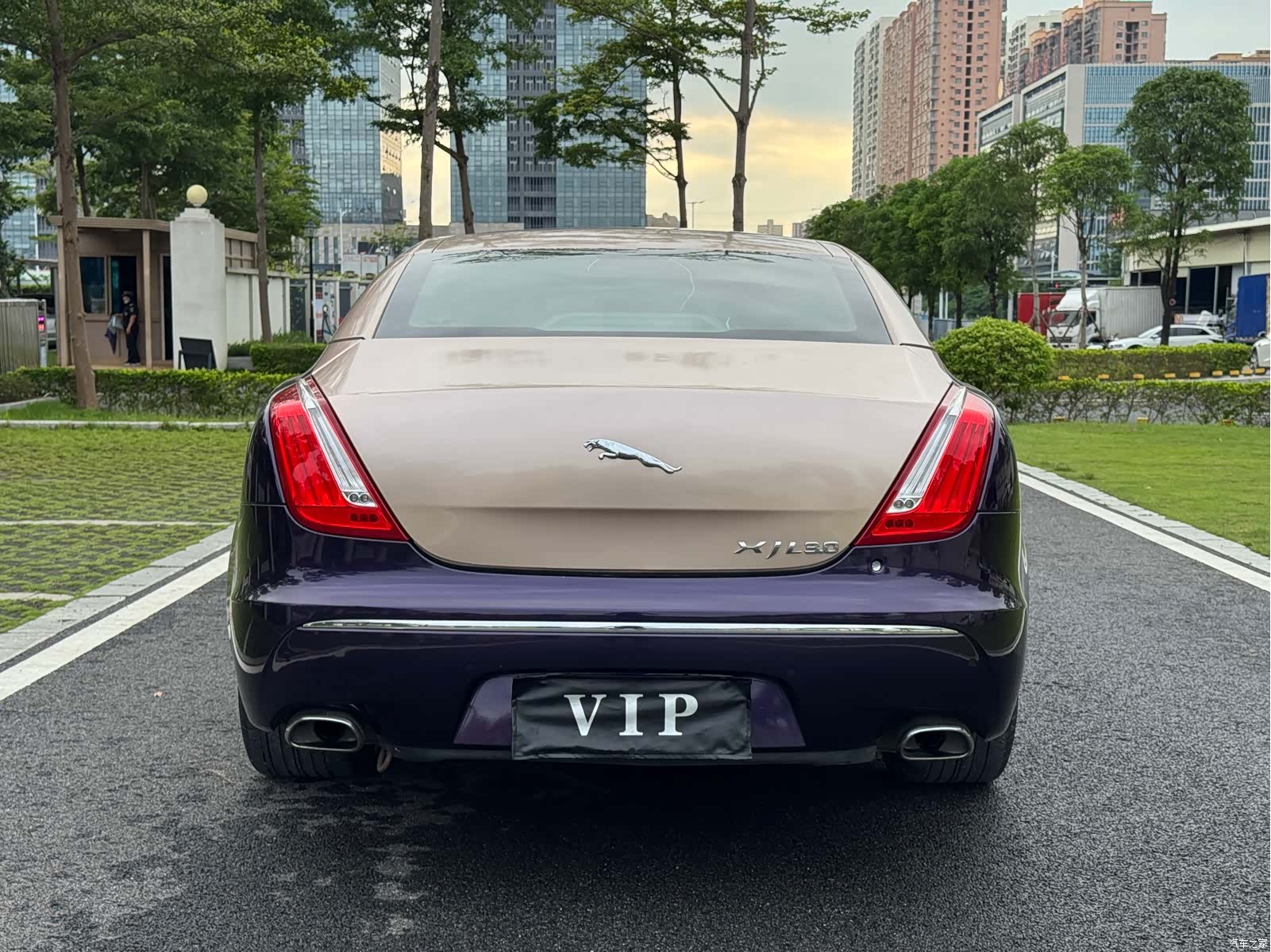 Jaguar XJ, 2012 7
