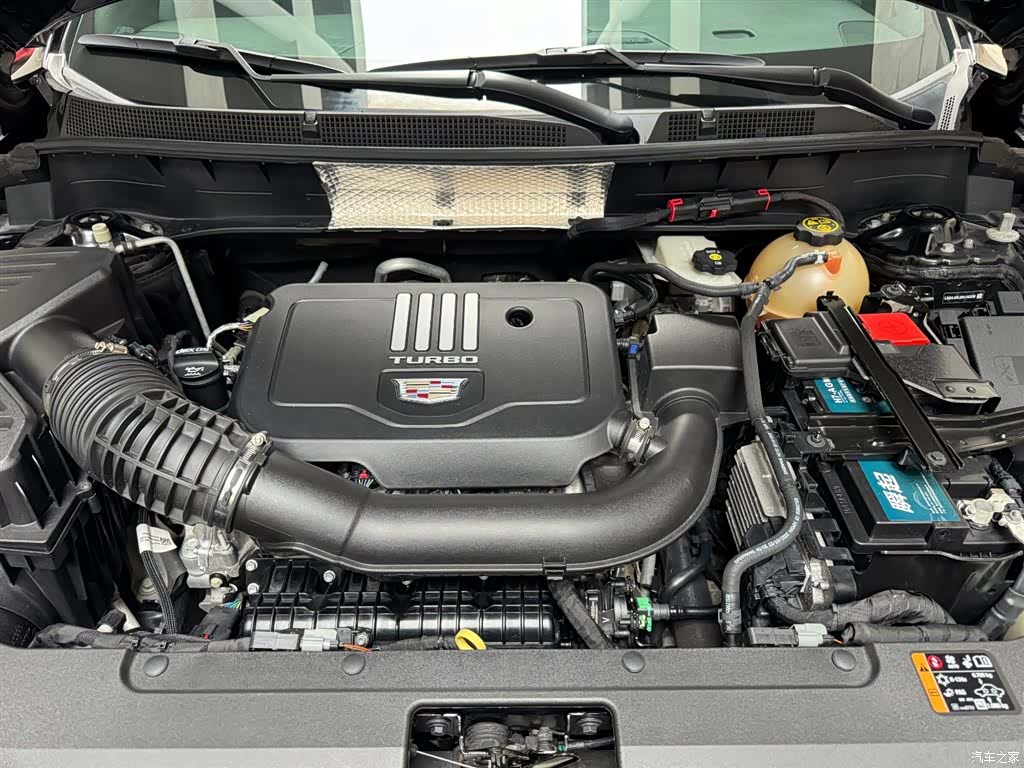 Cadillac XT6, 2022 7