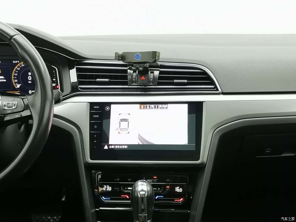 Volkswagen Lamando, 2021 12