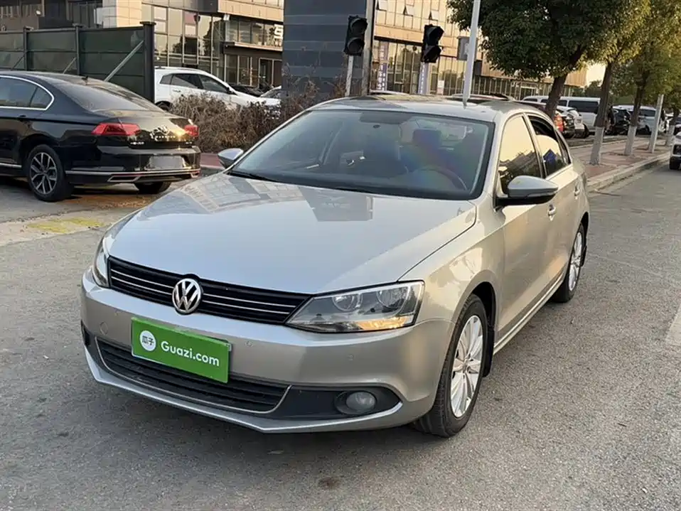 Volkswagen Sagitar Volkswagen Sagitar
