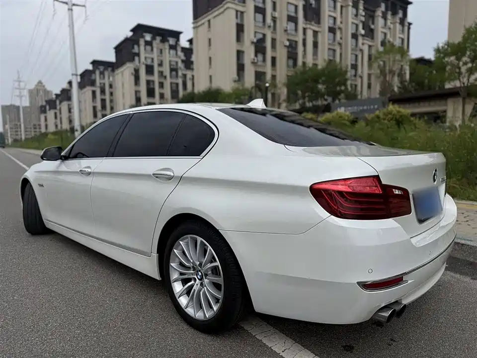 BMW 5 series BMW 5 series