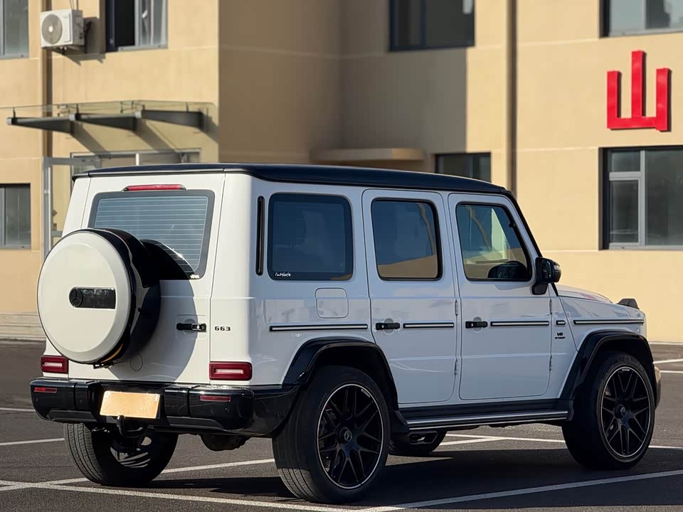 Mercedes-Benz G-class
