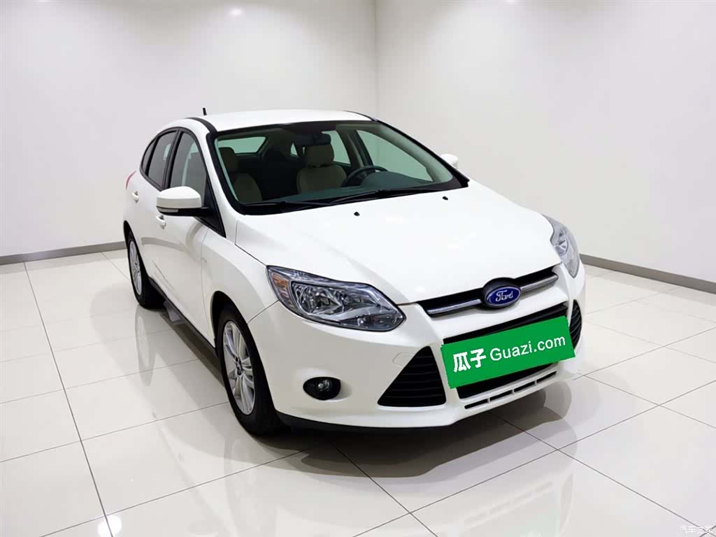 Ford Focus, 2014 3