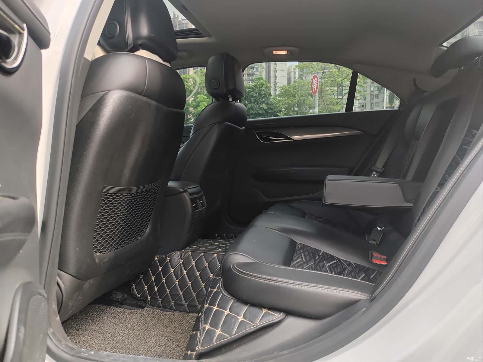 Cadillac ATS-L, 2018 12