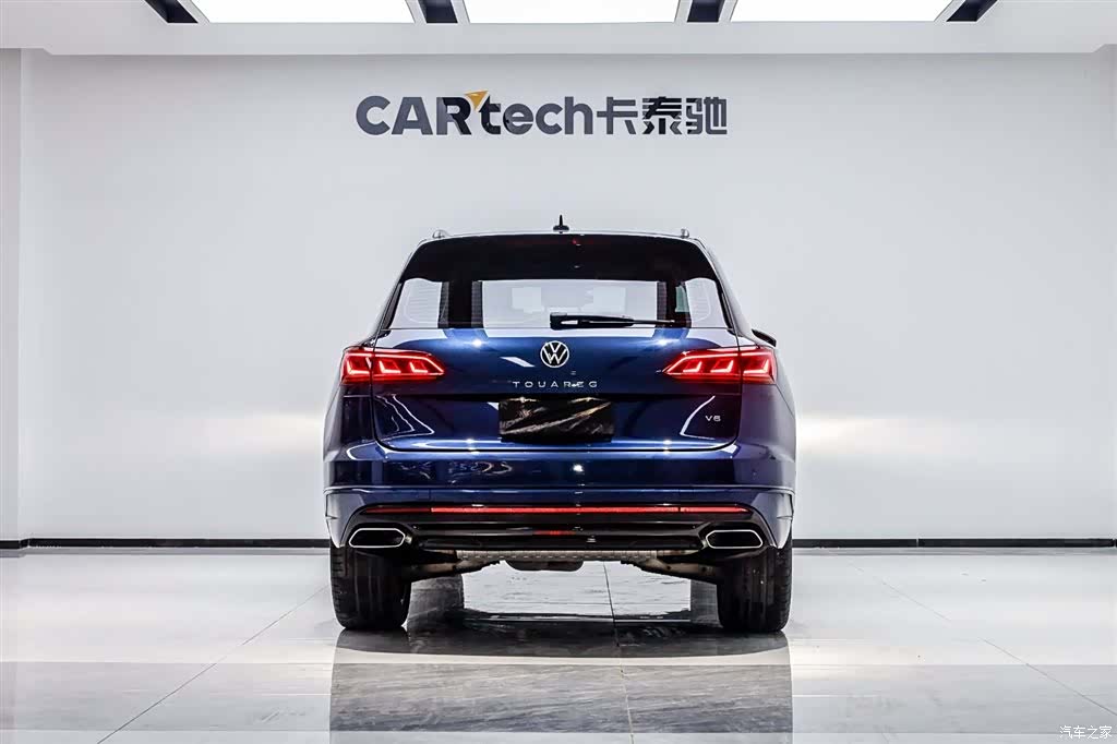 Volkswagen Touareg, 2023 все фото