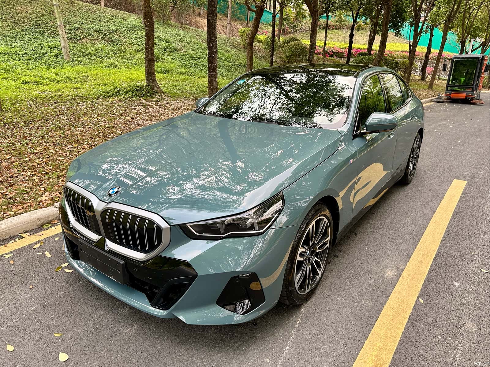 BMW 5 Series, 2025 8