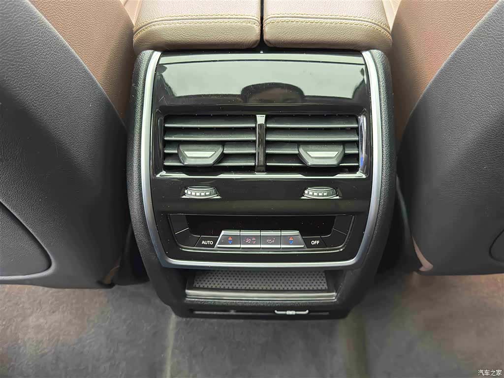 BMW X7, 2022 11
