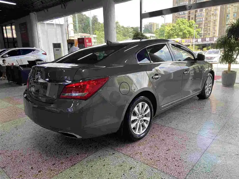 Buick Lacrosse