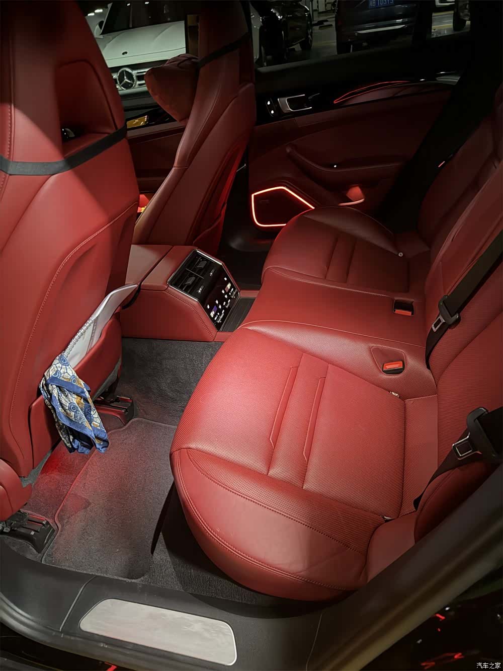 Porsche Panamera, 2023 7