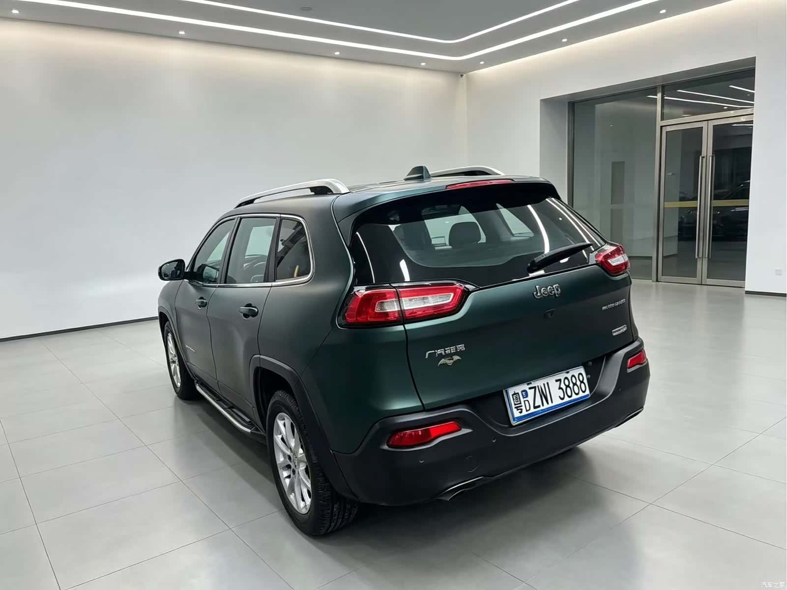 Jeep Cherokee, 2017 9