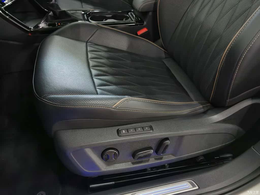 Volkswagen Passat, 2021 20