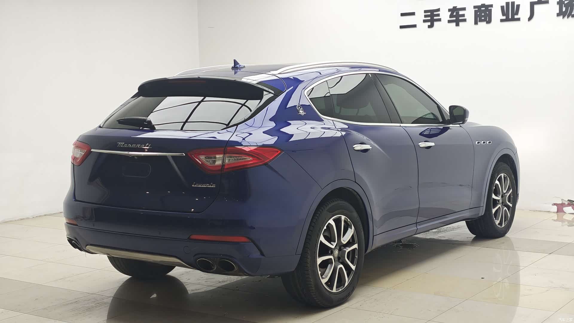 Maserati Levante, 2017 11