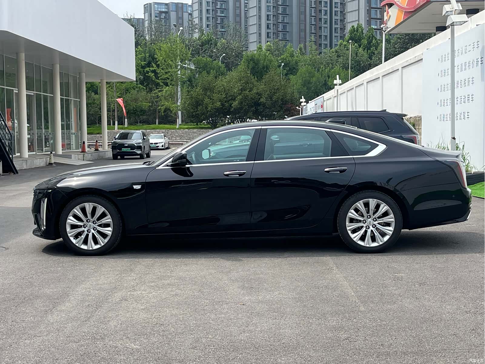 Cadillac CT6, 2025 3