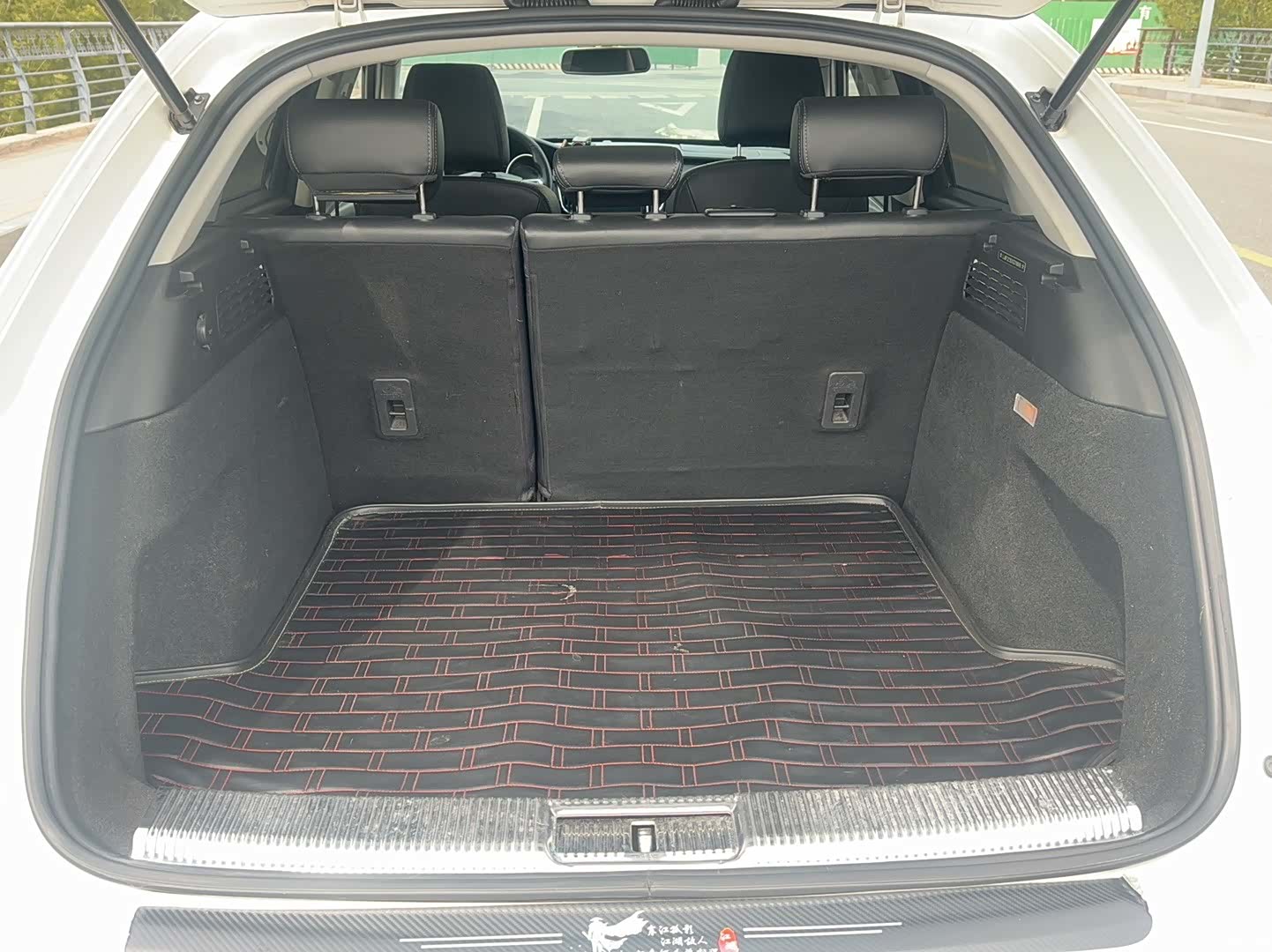 Zotye SR7, 2016 20