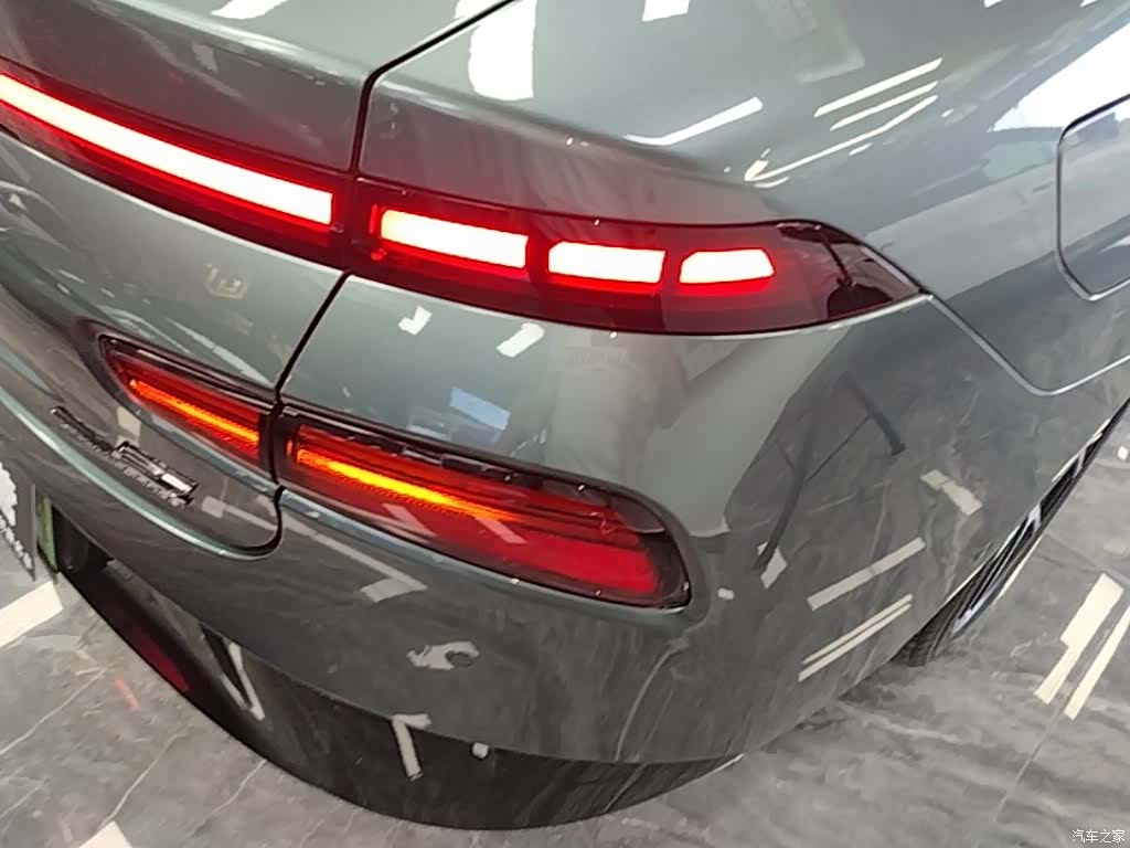 Xpeng P7, 2024 8