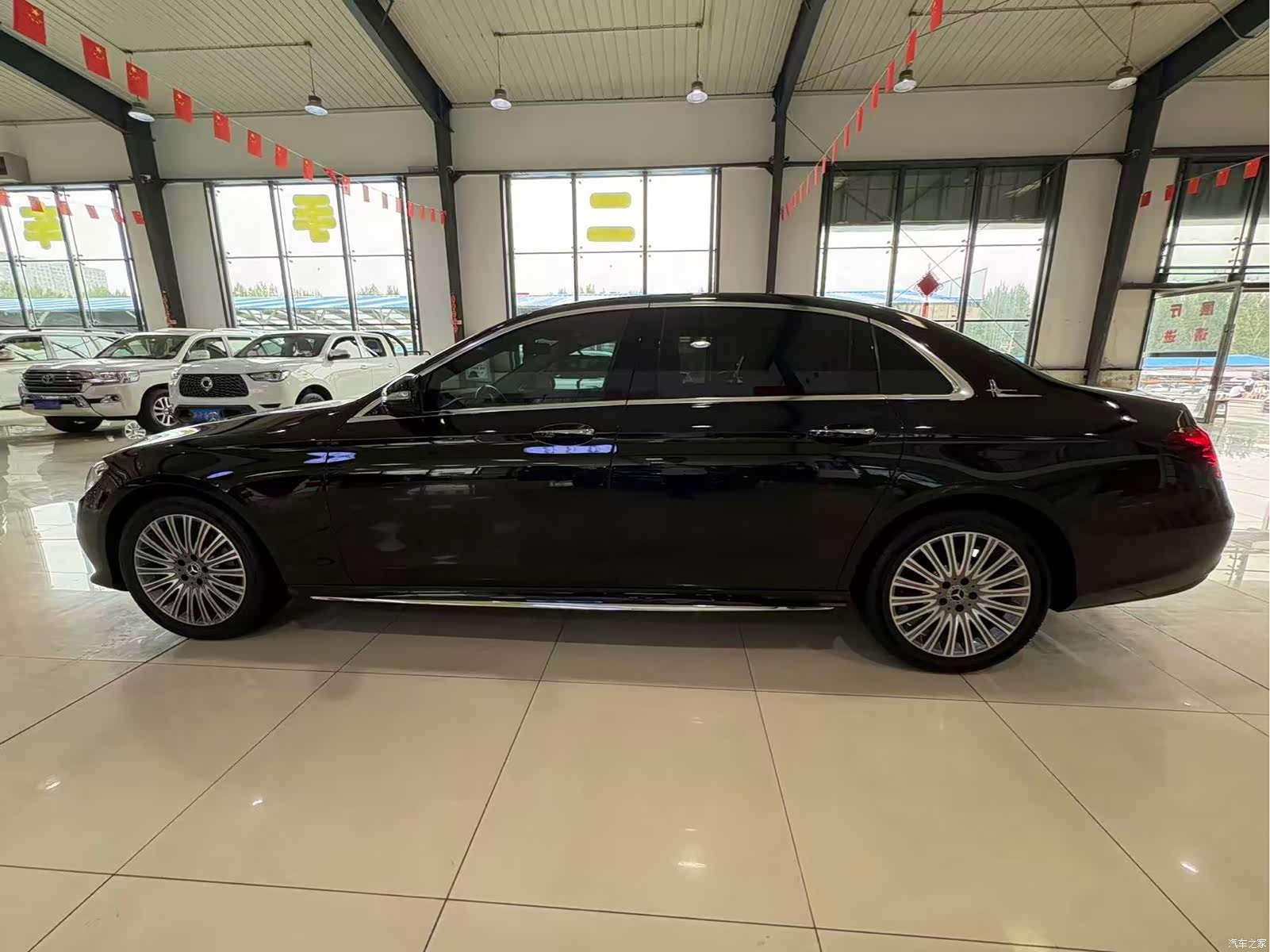 Mercedes-Benz E-Class, 2018 16
