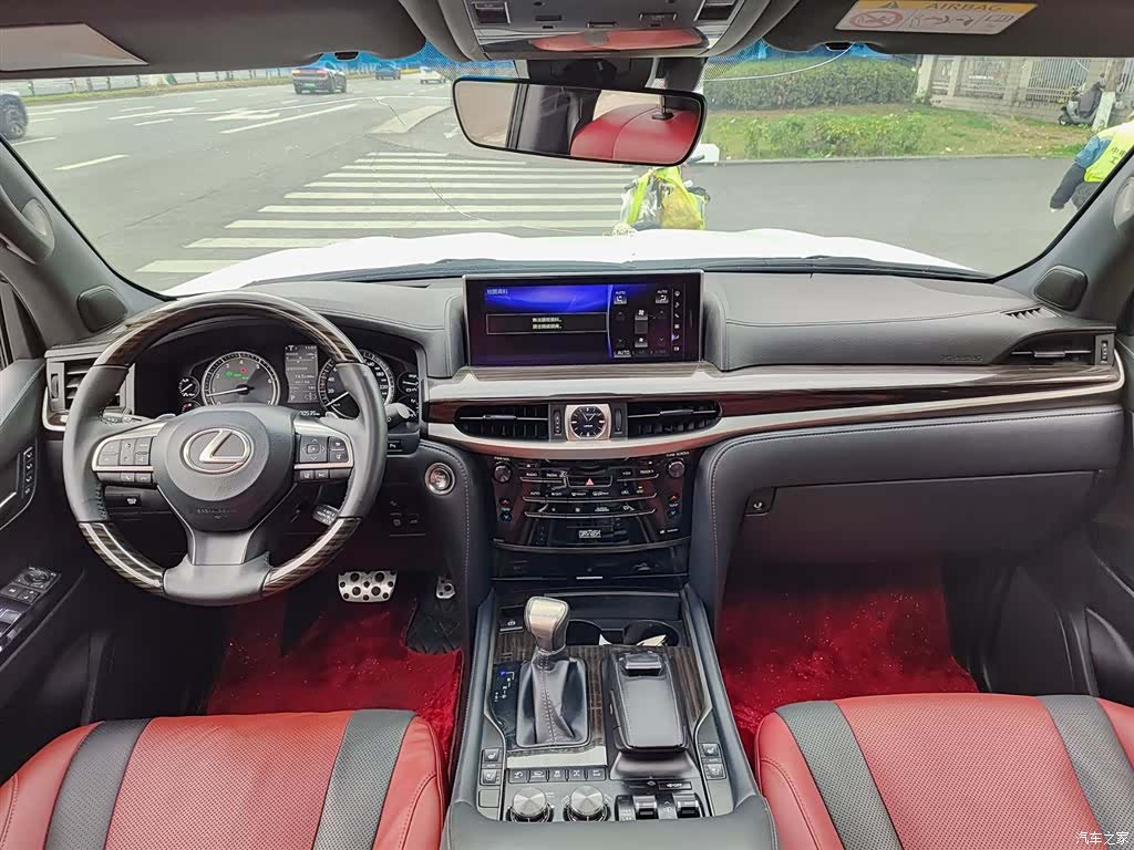 Lexus LX, 2020 6