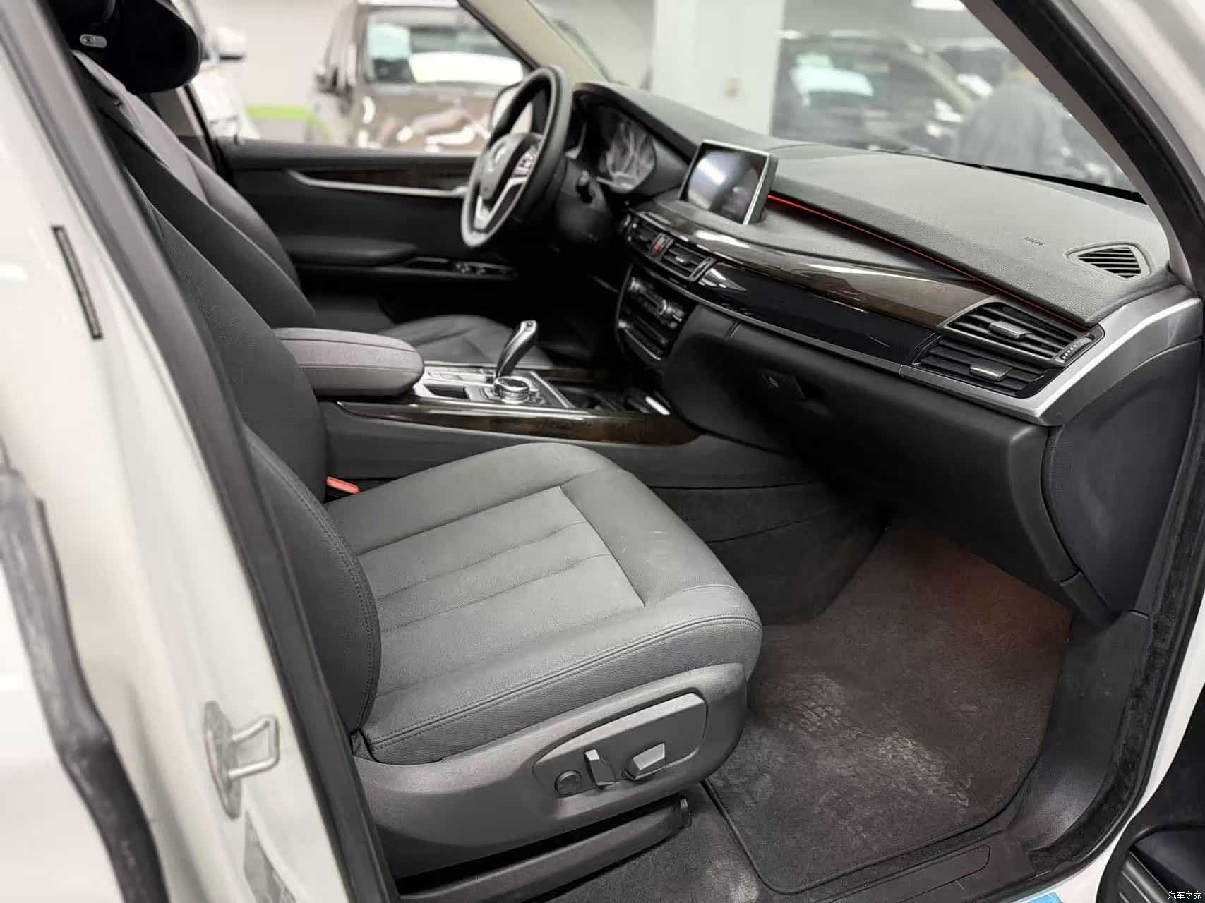 BMW X5, 2015 8