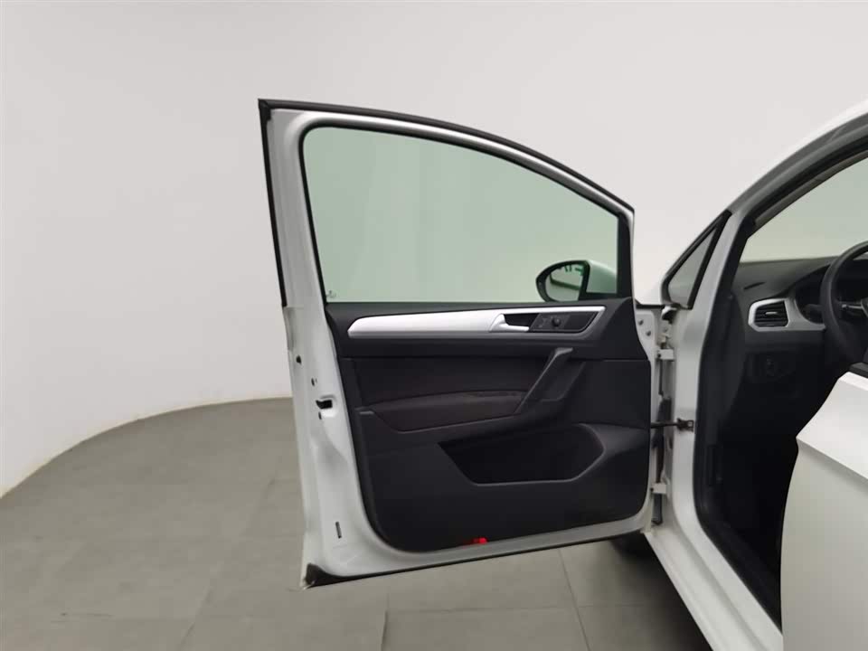 Volkswagen Golf*Jiayu