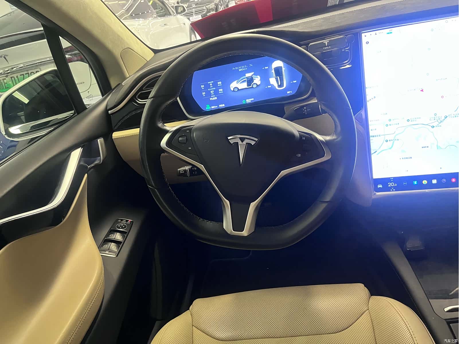 Tesla Model X, 2017 15