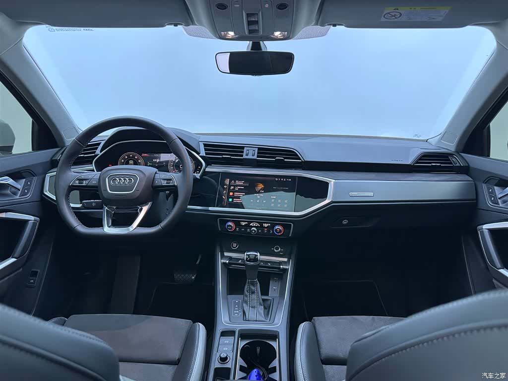 Audi Q3, 2022 17