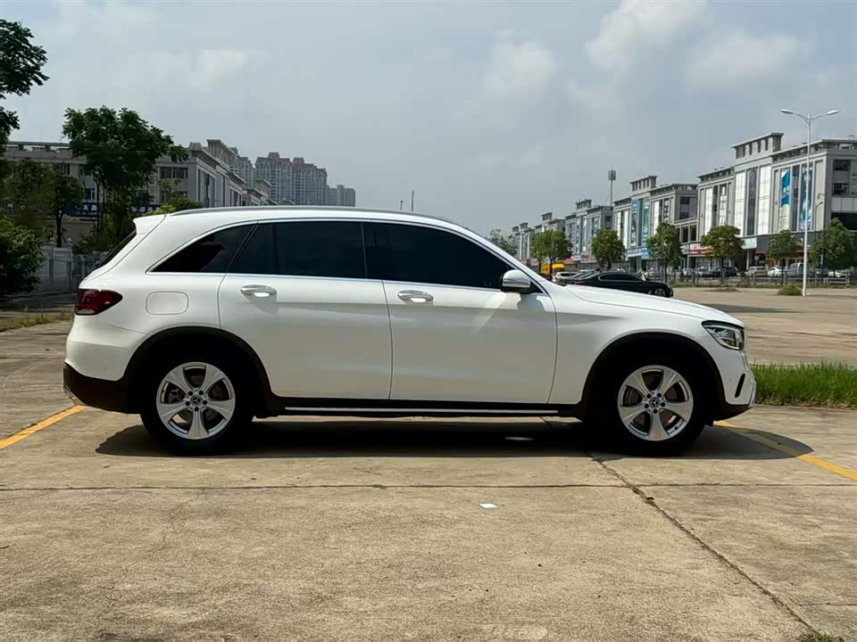 Mercedes-Benz GLC Mercedes-Benz GLC