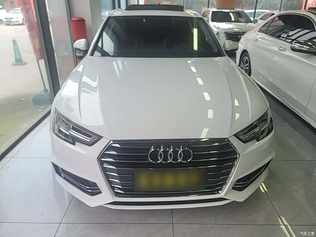 Audi A4L, 2019 3