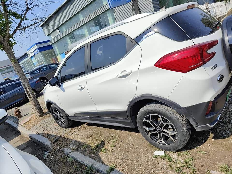 BYD Yuan Pro BYD Yuan Pro