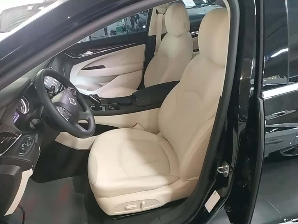 Buick LaCrosse, 2019 15