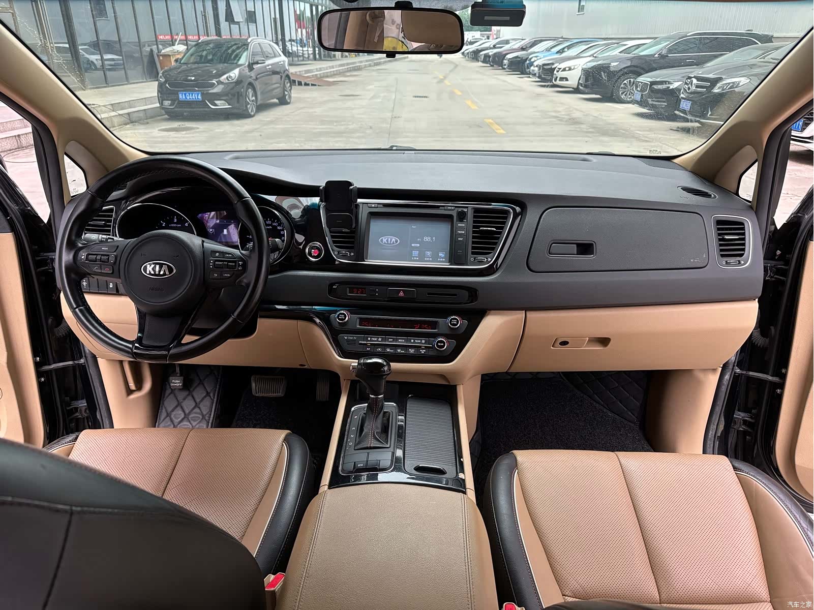 Kia Carnival, 2016 8