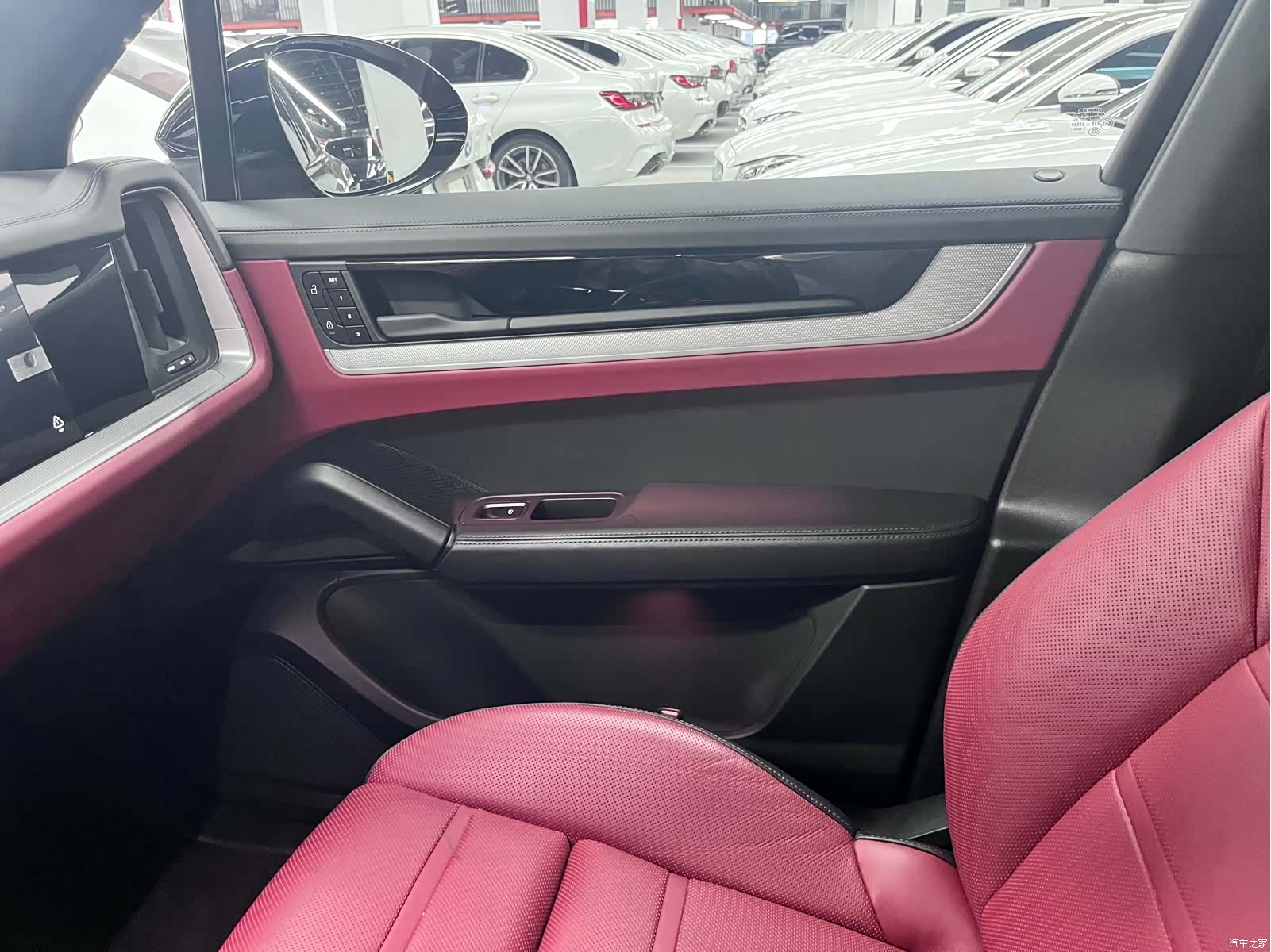 Porsche Cayenne, 2025 7