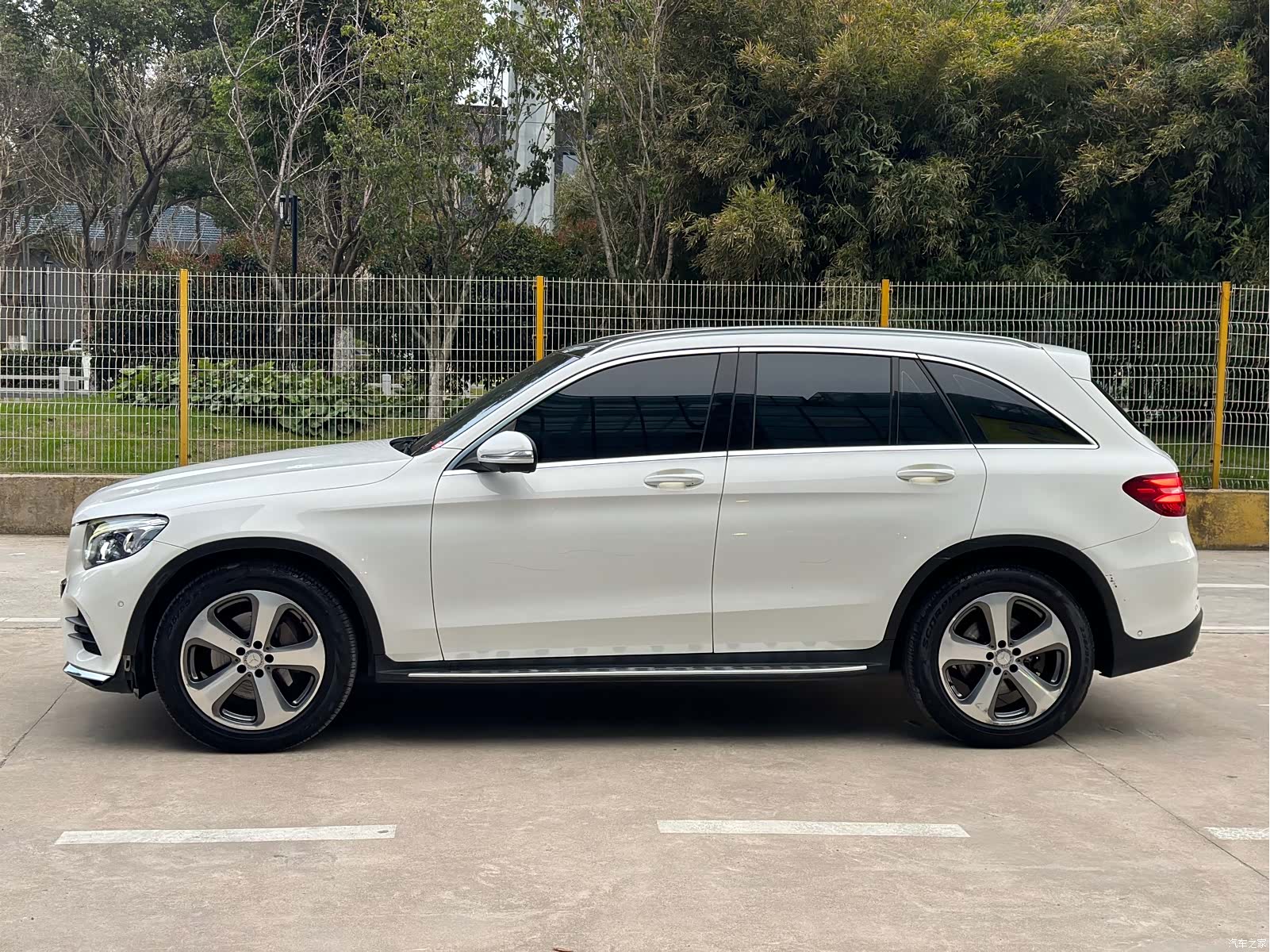 Mercedes-Benz GLC, 2017 16