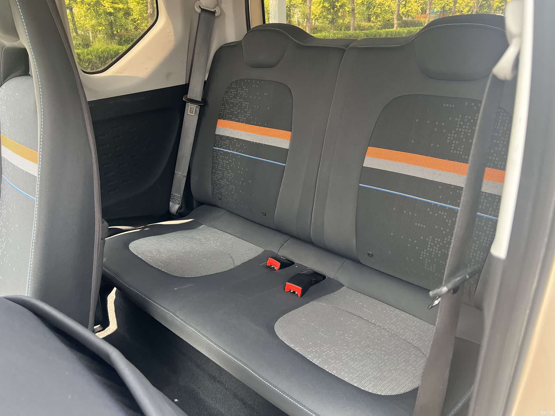 Wuling MINIEV, 2021 7
